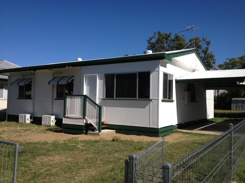 273 Hook Street, Berserker QLD 4701